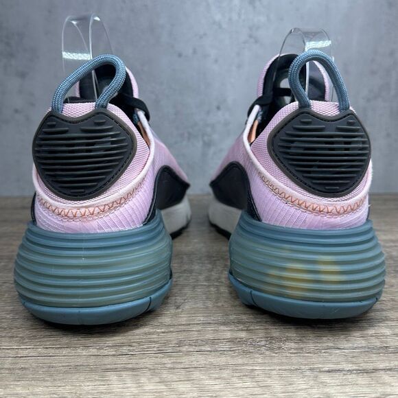Nike~Women’s~Air Max 2090 Light Arctic Pink Lace Up Shoes Sneakers~Size 7 - Picture 4 of 8